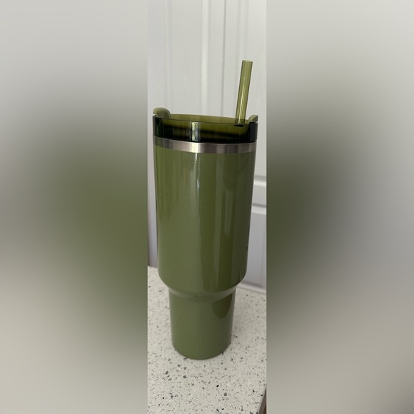 Starbucks x Stanley Exclusive Olive Green Tumbler - Picture 3 of 5